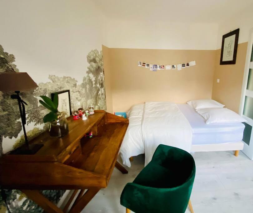 Appartement Chaleureux Entre Zola Et Proce. Nantes Eksteriør bilde